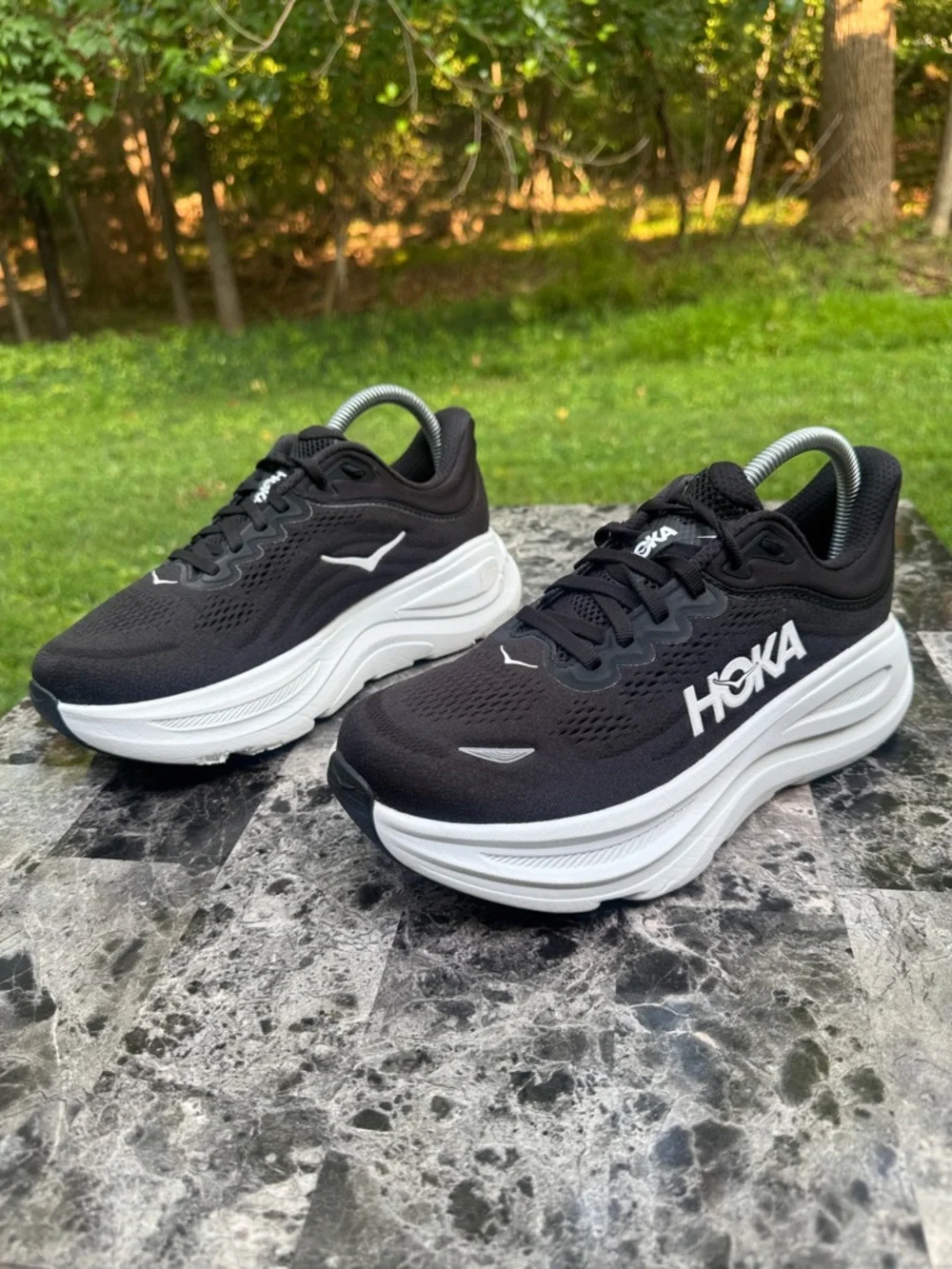 Hoka One One Bondi 9 Womens Size 7 2EBlack White Athletic Running Shoes Sneakers
